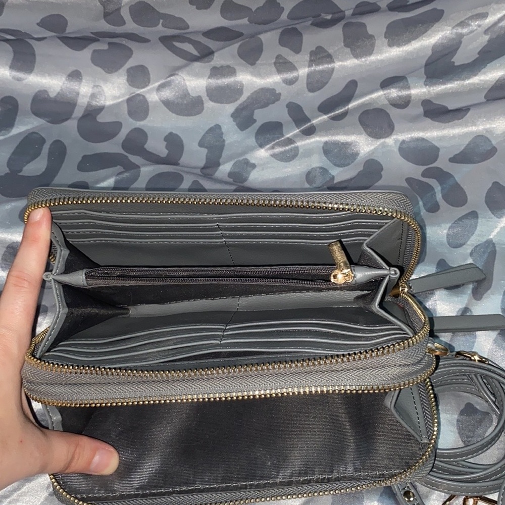 Brand new. - Picture 4 of 5